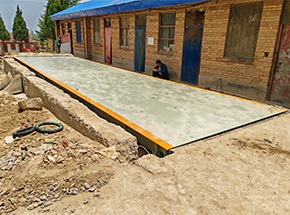 三門峽陽平鎮(zhèn)肖泉村崟泉礦業(yè)200噸地磅